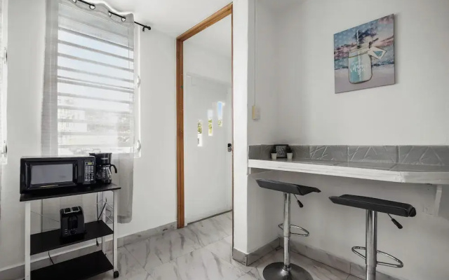 Private Pool Near the Beach Pet Friendly