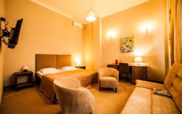 Boutique Hotel Amra