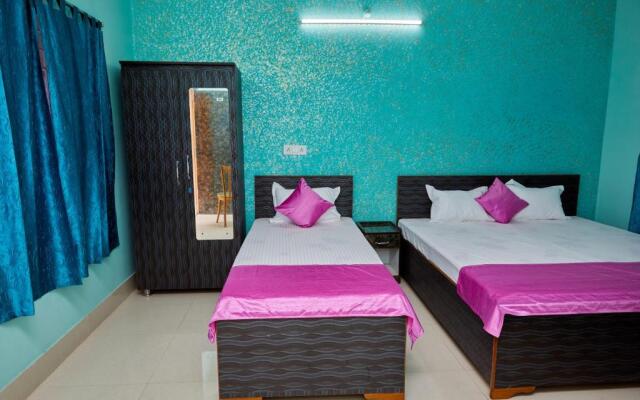 deb Guest House And Banquet hall