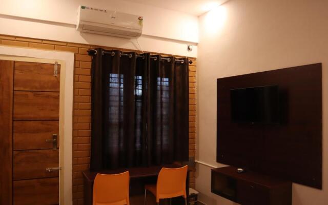 Smilestay Shree Jayaganga Arcade