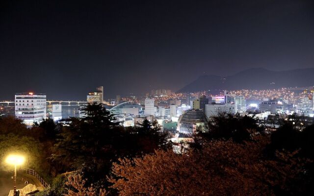 Busan BNB Pension & Guesthouse