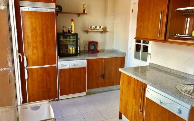 The Penthouse Club Marbella With hot tub