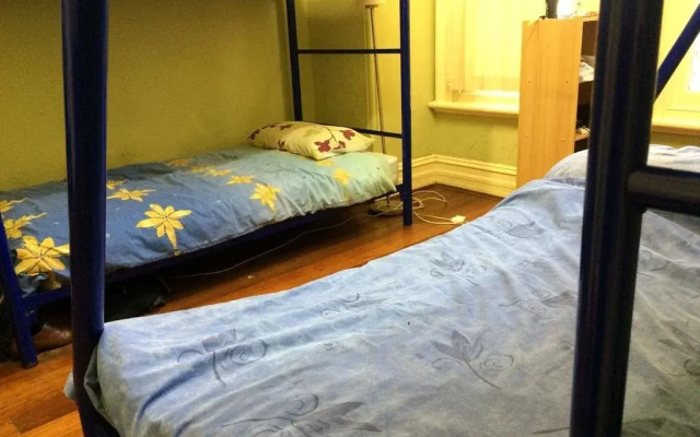 One World Backpackers
