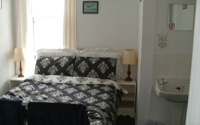 The Croft Hotel - Bed & Breakfast