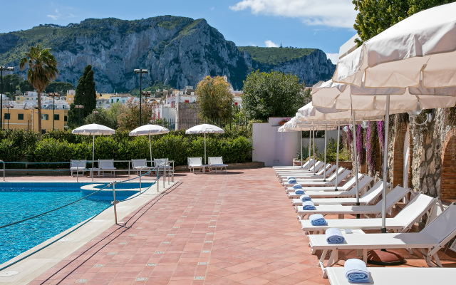 Hotel Syrene
