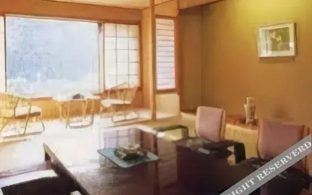 Shiraishiya