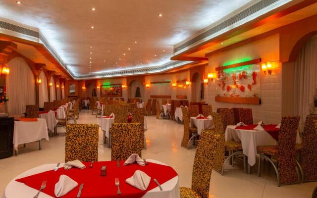 Sphinx Aqua Park Beach Resort