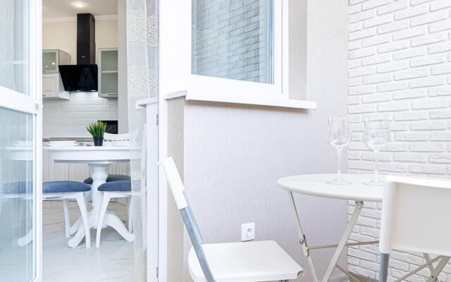 Depart Apart, Ul. Garazhnaya, D. 156