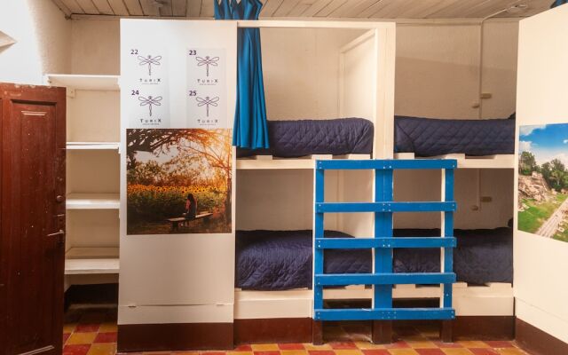 Camazotz Hostel