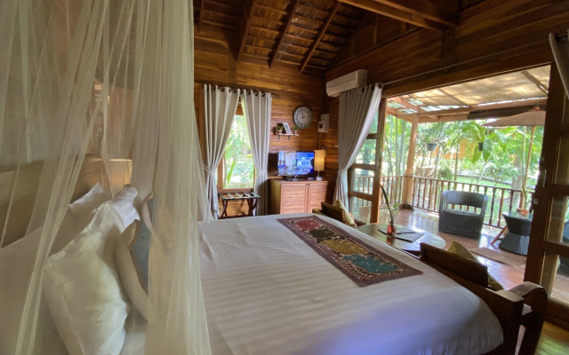 Nan Seasons Boutique Resort
