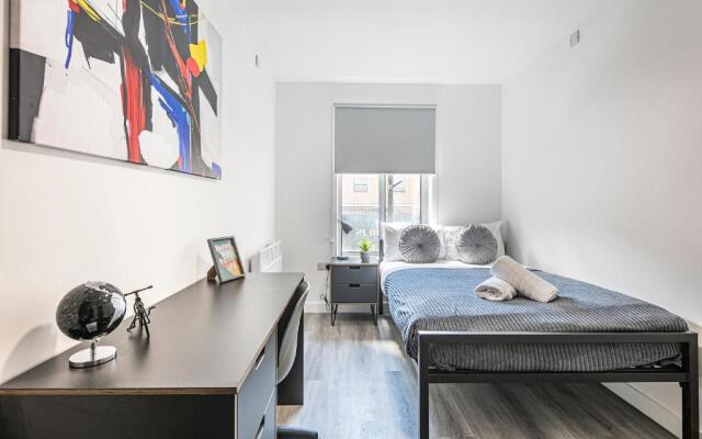Phoenix Court - By Resify