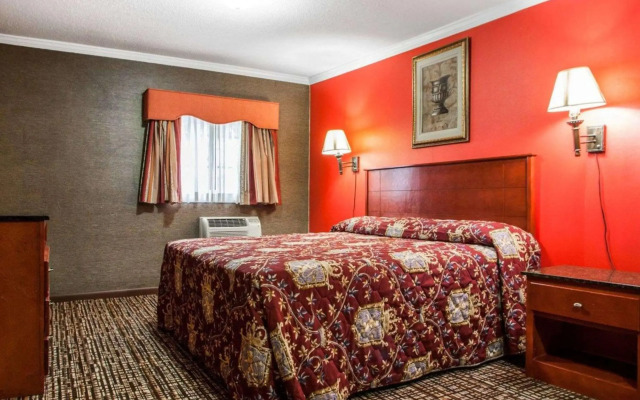 Rodeway Inn