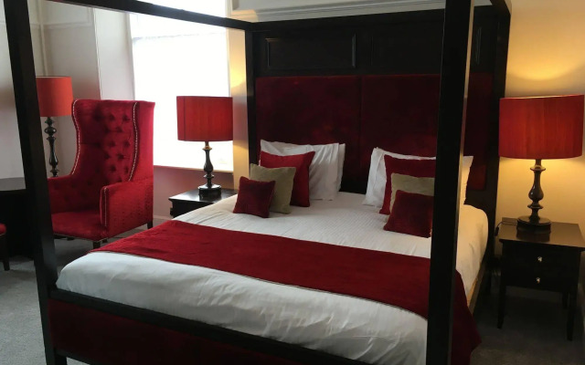 Invernairne Guest House