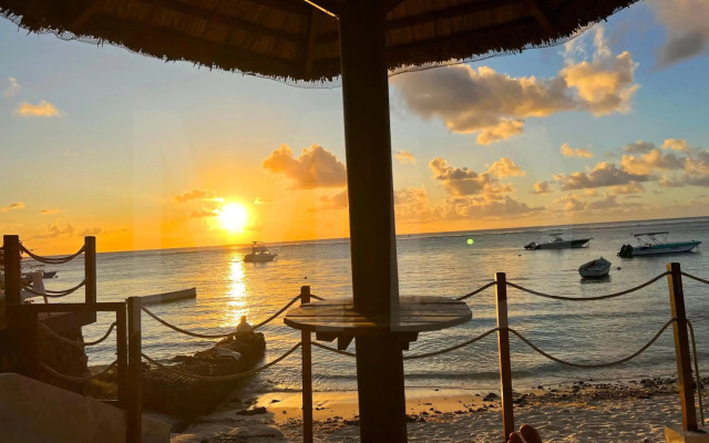 Villa Caro's Beachfront