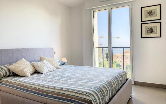 Sea view and terrasse near Monaco