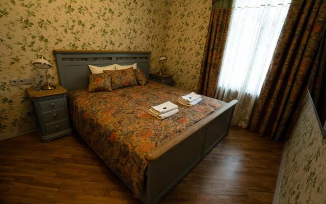 Roze Boutique Apartments