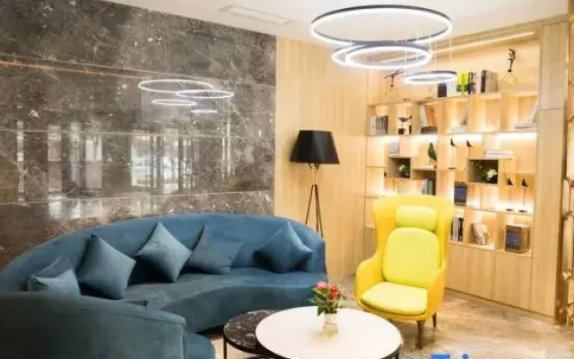 Mome Hotel