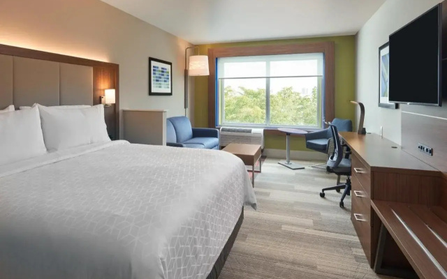 Holiday Inn Express Doral Miami by IHG