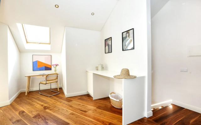 Green Essence Duplex in Faro by Misha s Place