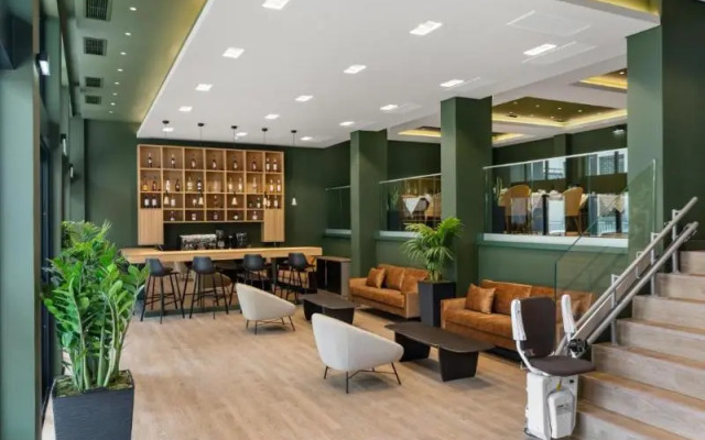Azur Hotel Volos
