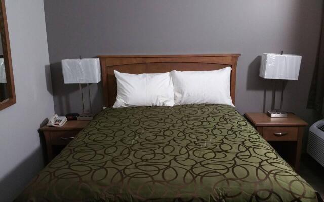 Sunrise Inn and Suites