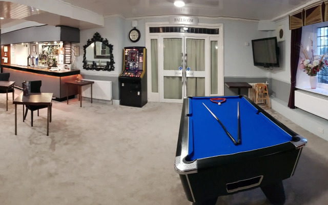 Russell Court Hotel