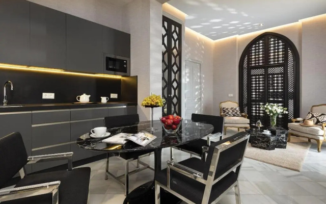 Casa de Triana Luxury Suites by Casa del Poeta