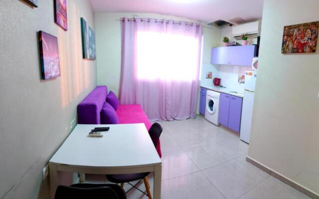 Beachfront Apartment Bat Yam 613