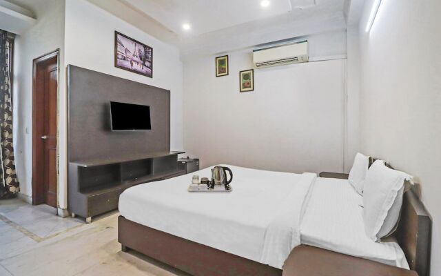 OYO 474 Hotel VM Residency