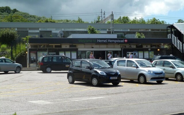 Inviting 1-bed Apartment in Hemel Hempstead