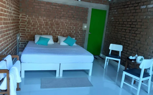Laana Villa