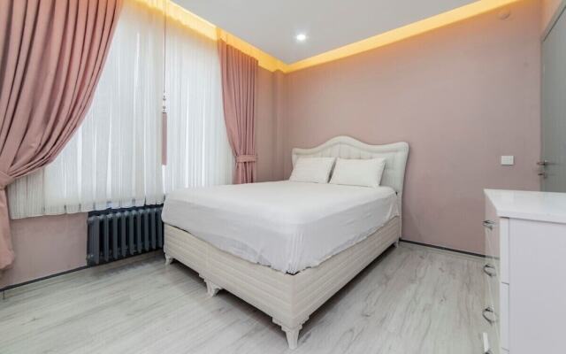 Diamond Palace Residence