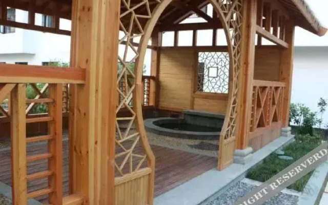 Tiantaishan Hotspring Resort Villa