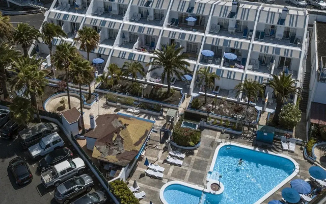 Apartamentos Puerto Colon Club