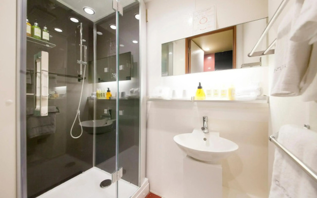 Centurion Hotel Residential Akasaka