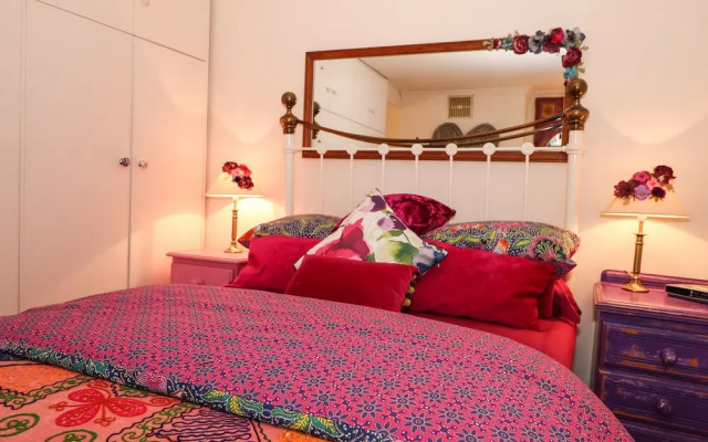 Windmill Palm Cottage