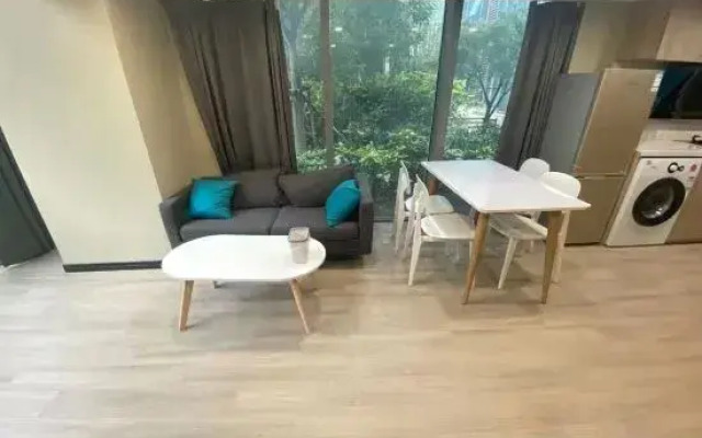 Zizaiju Serviced Apartment (Greenland Peak Shanghui Branch)