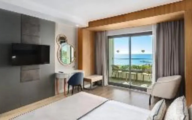 Diamond De Luxe Hotel SPA