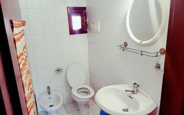 Large Top 3 Rooms Flat Central Rialto