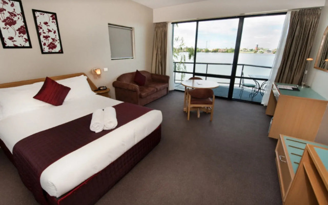 Clubmulwala Resort