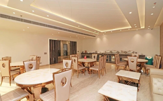 C Pearls Hotel  Banque