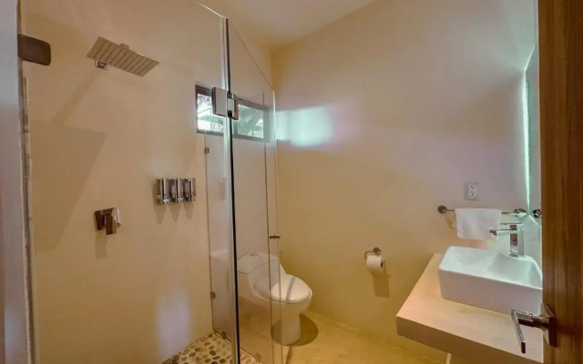 PentHouse con jacuzzi privado, cenotes, piscinas, GYM