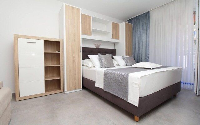 Awesome Apartment in Tu?epi With Wifi