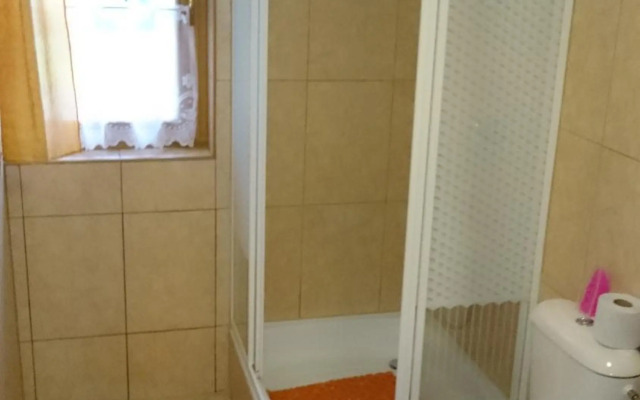 Pokoje Gościnne Pod Grapą