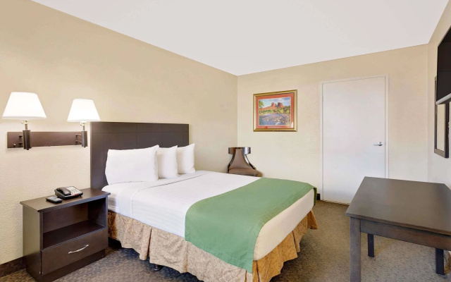 Motel 6 Las Vegas, NV - Strip - Image 7