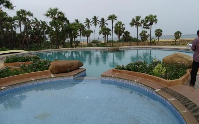 Nalla Eco Beach Resort