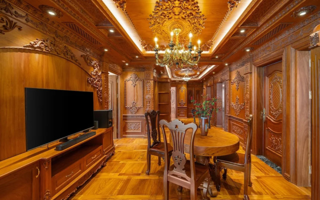 Monalisa Luxury Hotel