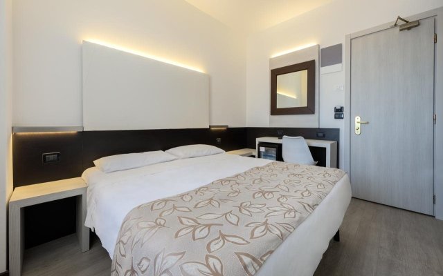 Hotel Ambasciatori Venice Mestre - Tapestry Collec