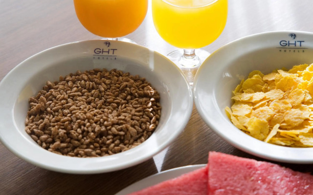 Hotel GHT Neptuno Tossa & Venus SPA