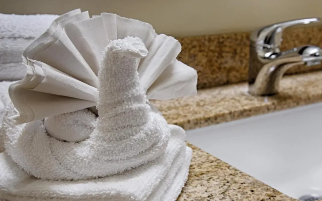 Best Western Marina State Beach